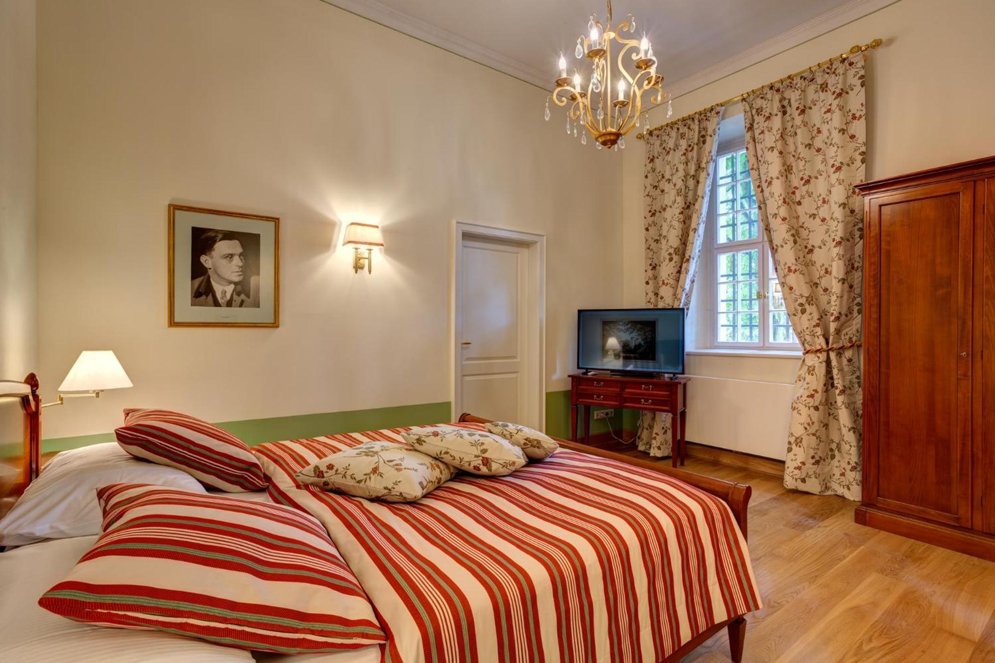 Urlaubsresidenz Marstall Und Kanzlei Im Schlossensemble Lübbenau Camera foto