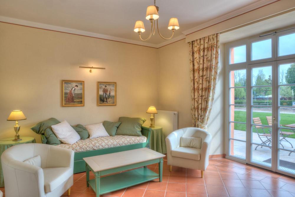 Urlaubsresidenz Marstall Und Kanzlei Im Schlossensemble Lübbenau Esterno foto