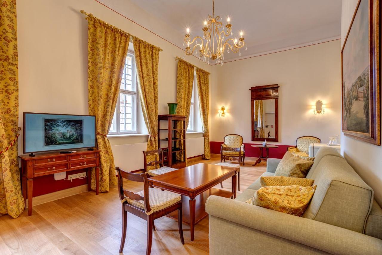 Urlaubsresidenz Marstall Und Kanzlei Im Schlossensemble Lübbenau Esterno foto